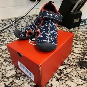 Nautica Kids Protective Water Shoe,Closed-Toe Sport Sandal |Boy - Girl (Big Kid/